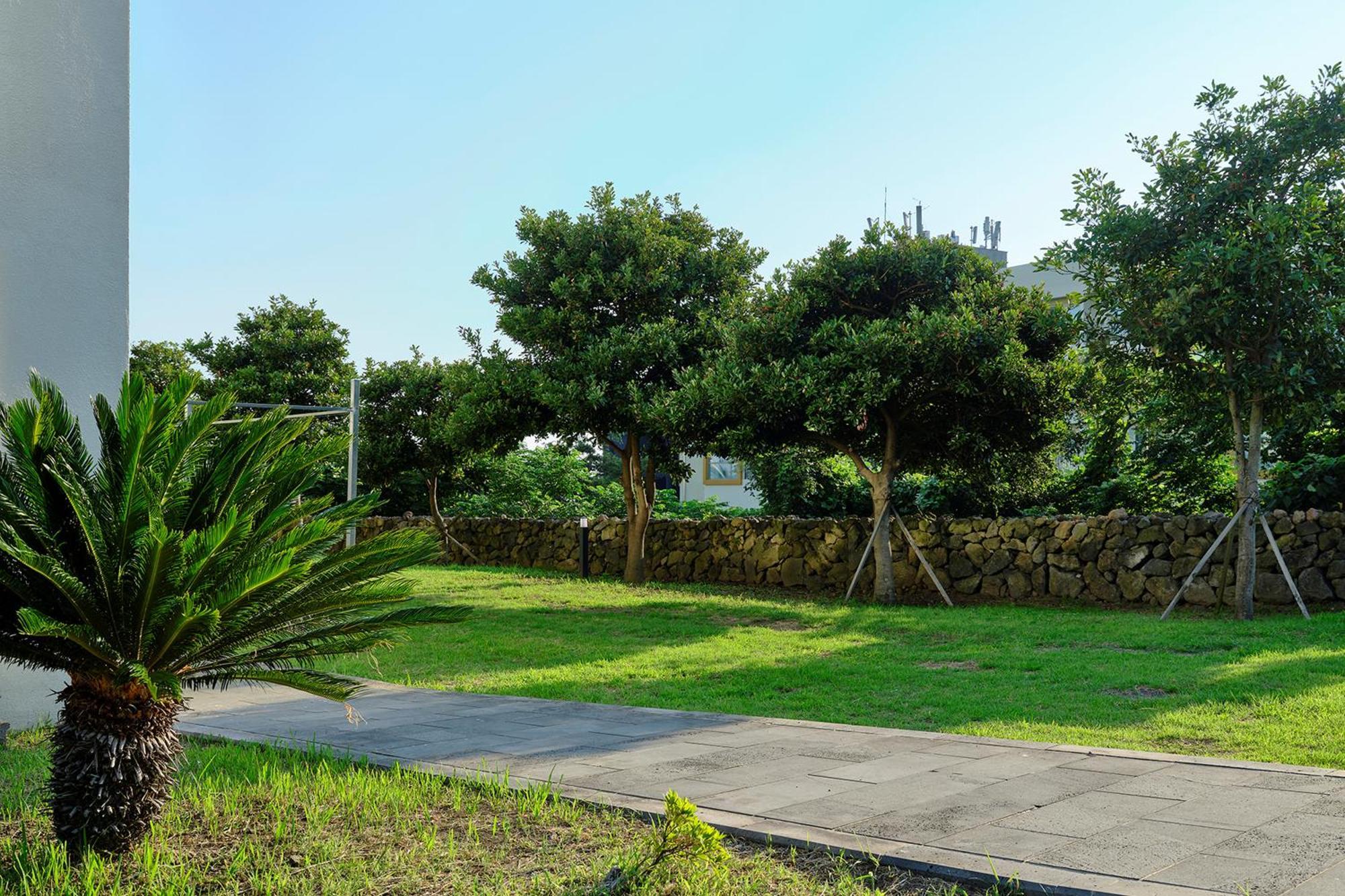 Shin Shin Hotel Jeju City Exterior foto