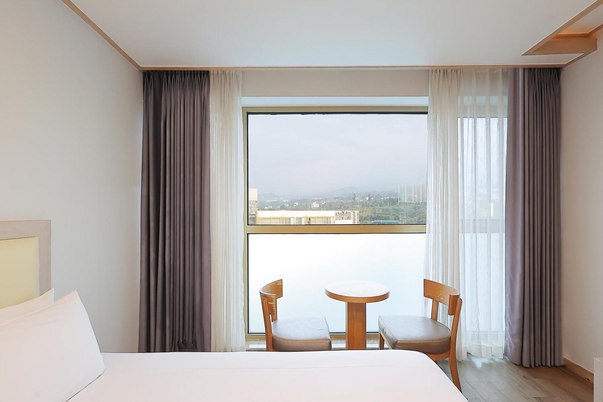 Shin Shin Hotel Jeju City Exterior foto